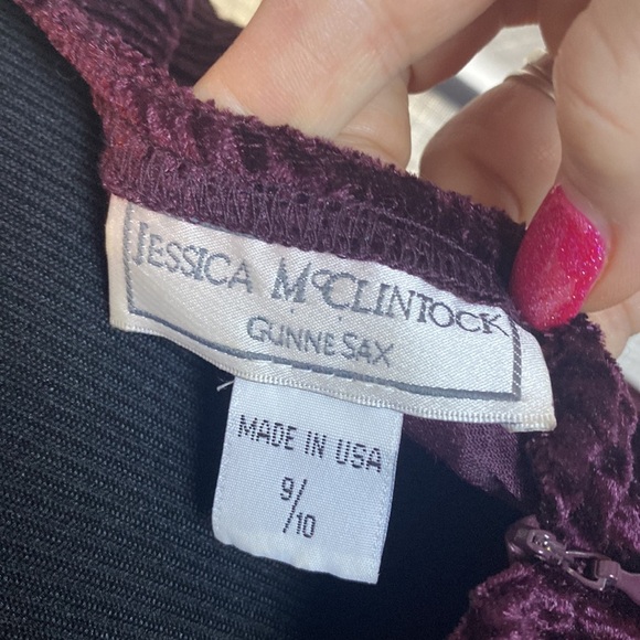 Jessica McClintock Gunne Sax Wine Color Velvet Gown Dress Gold Flower Straps - Picture 11 of 13